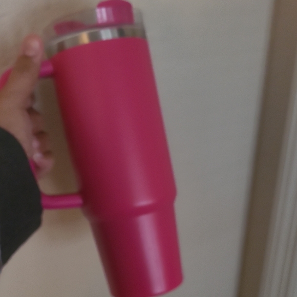Stanley Vibrant Pink Travel Mug - Picture 4 of 4